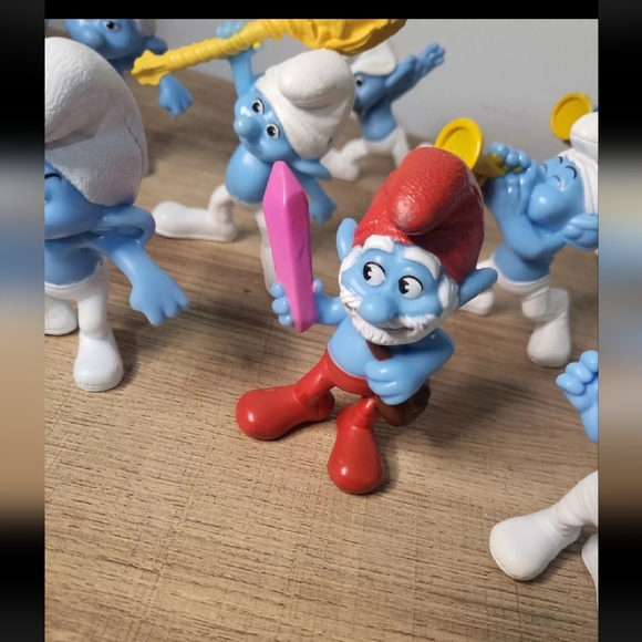 The Smurfs 2013 11 Mini Figures - Picture 8 of 10